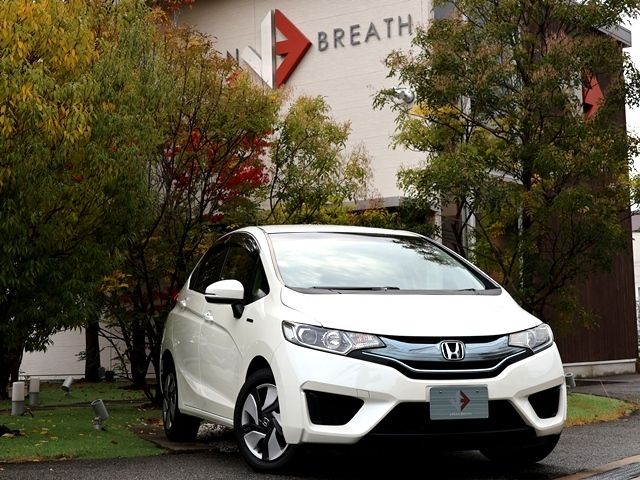 HONDA FIT HYBRID 2014