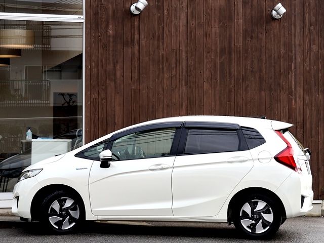 HONDA FIT HYBRID 2014