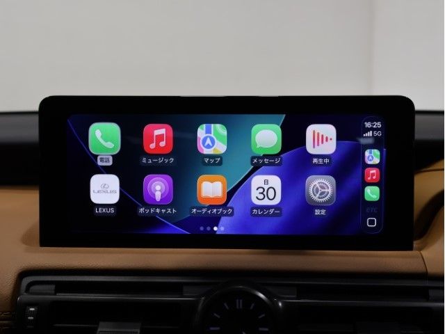 TOYOTA LEXUS IS300h AWD 2023