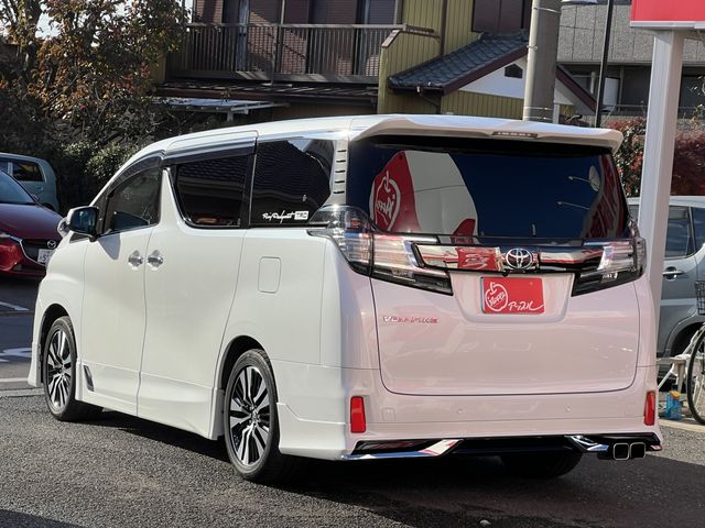 TOYOTA VELLFIRE 2016