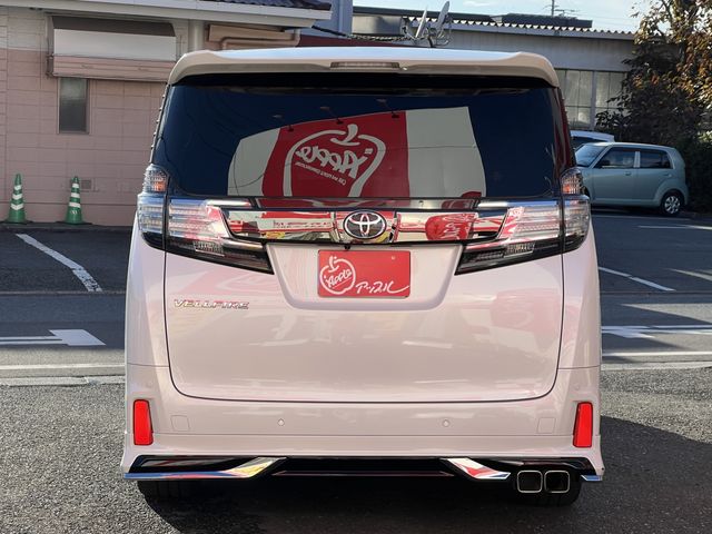 TOYOTA VELLFIRE 2016