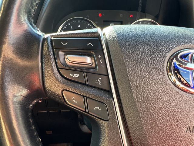 TOYOTA VELLFIRE 2016