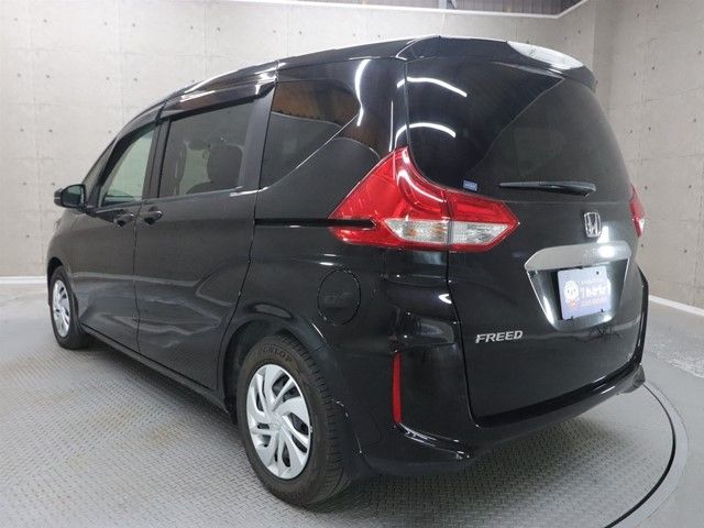 HONDA FREED 2018