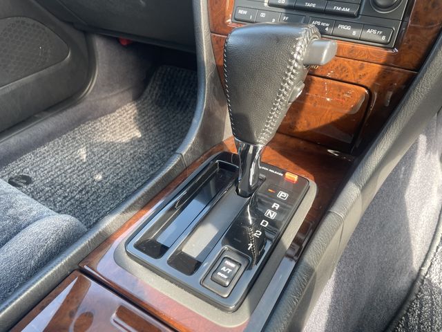 NISSAN CEDRIC hardtop 1996