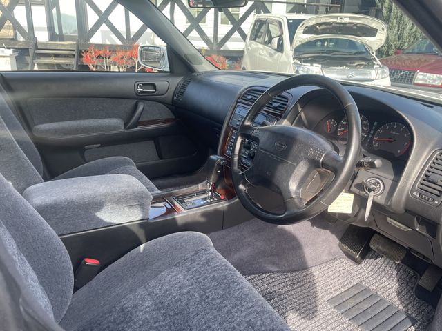 NISSAN CEDRIC hardtop 1996