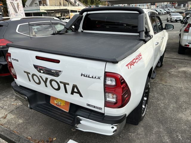 TOYOTA HILUX 4WD 2021
