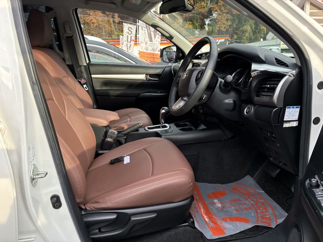 TOYOTA HILUX 4WD 2021