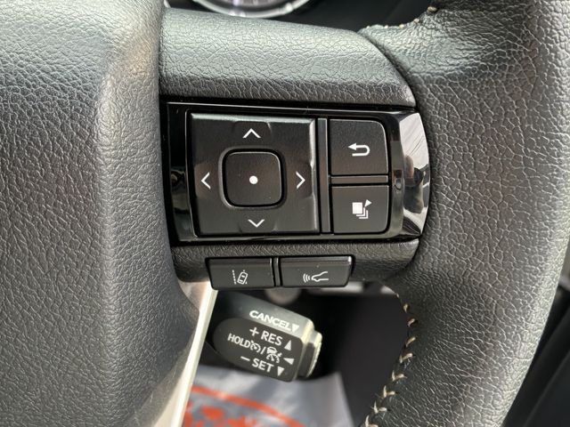 TOYOTA HILUX 4WD 2021