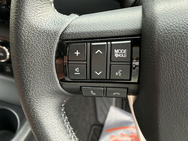 TOYOTA HILUX 4WD 2021