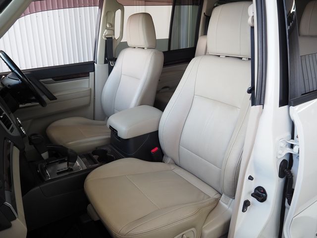 MITSUBISHI PAJERO wagon 2014