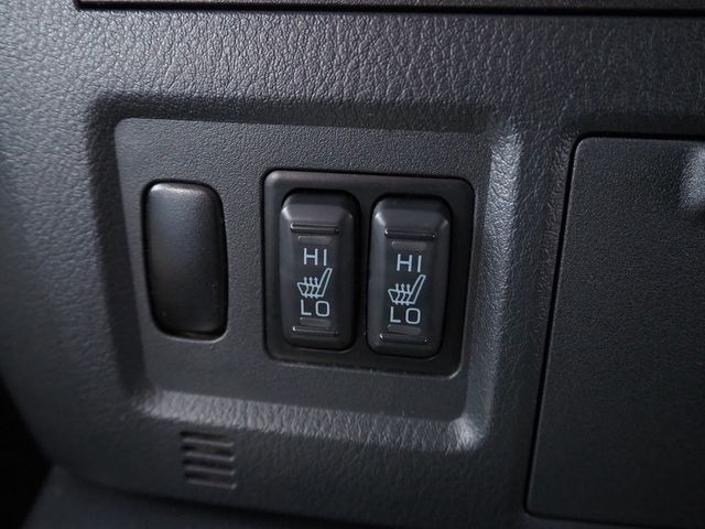 MITSUBISHI PAJERO wagon 2014