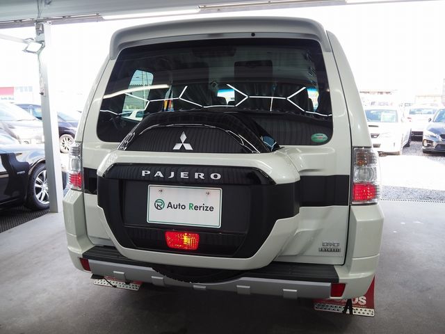 MITSUBISHI PAJERO wagon 2014