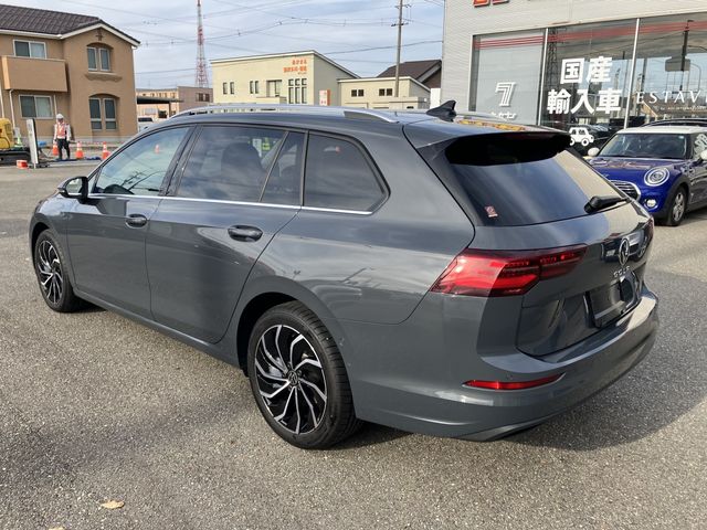 VOLKSWAGEN VOLKSWAGEN GOLF VARIANT 2023