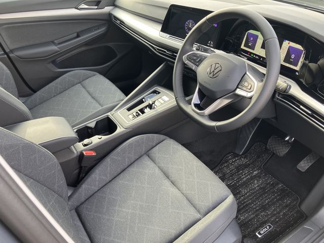 VOLKSWAGEN VOLKSWAGEN GOLF VARIANT 2023