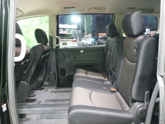 NISSAN SERENA  S-HYBRID 2015