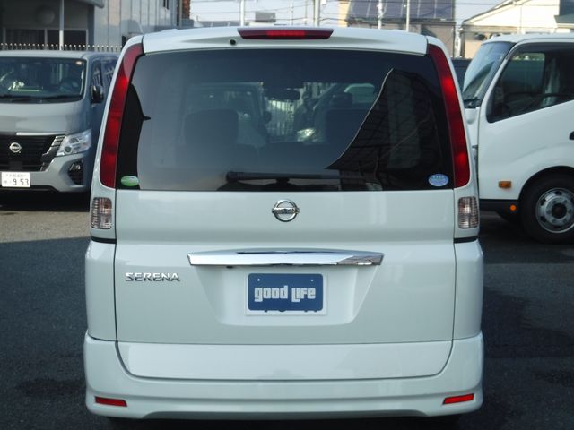 NISSAN SERENA  WG 2009
