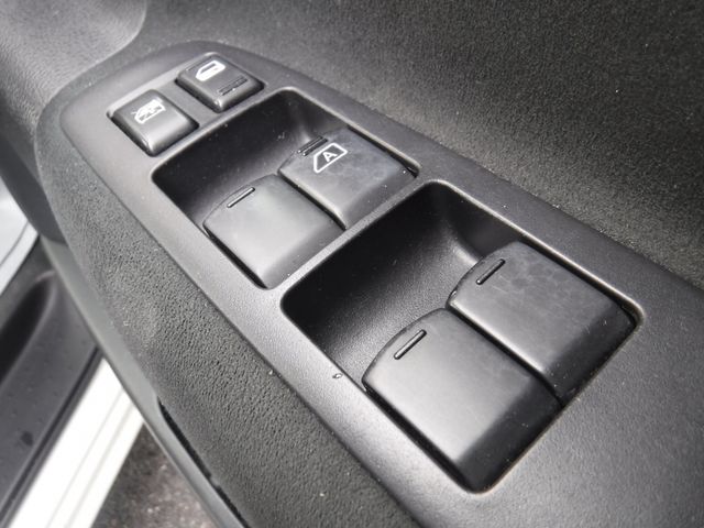 NISSAN SERENA  WG 2009