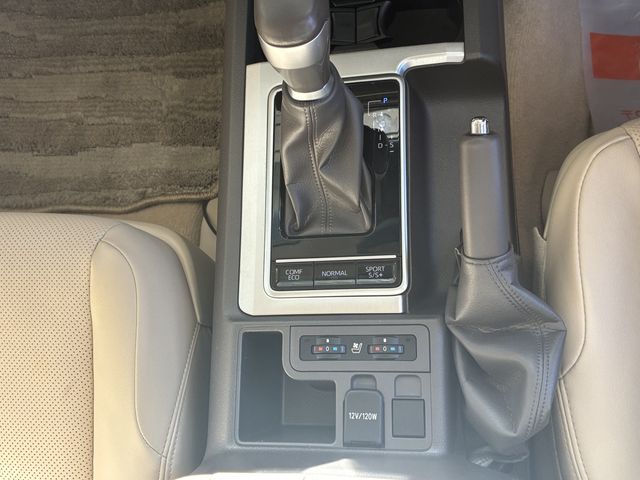 TOYOTA LANDCRUISER PRADO 2023