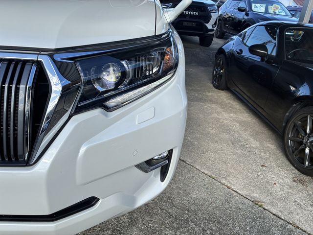 TOYOTA LANDCRUISER PRADO 2023