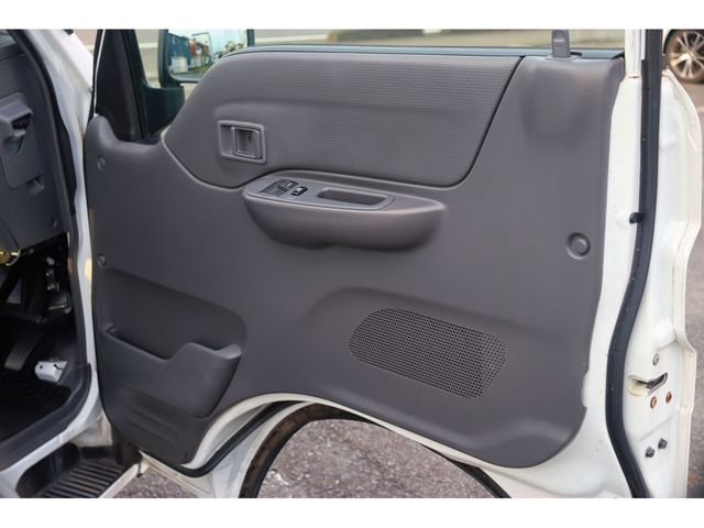 MAZDA BONGO van 4WD 2017