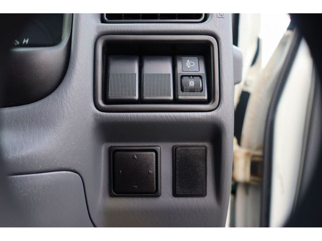 MAZDA BONGO van 4WD 2017