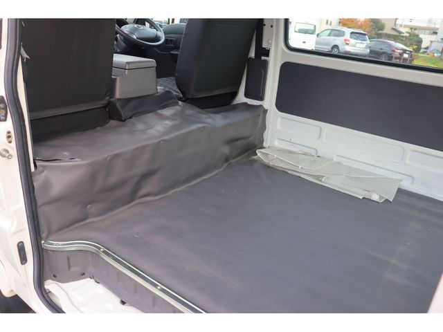 MAZDA BONGO van 4WD 2017