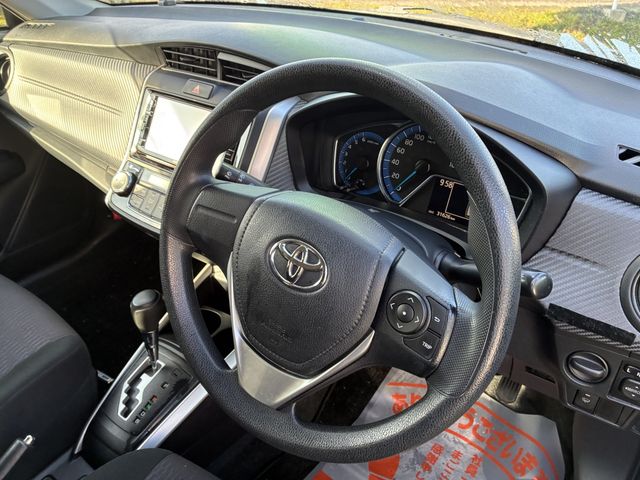 TOYOTA COROLLA FIELDER HYBRID 2015