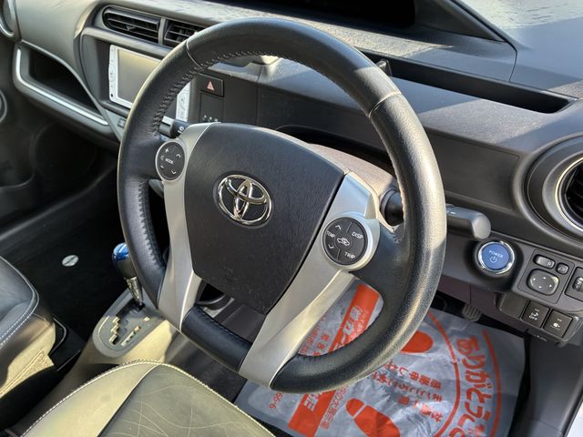 TOYOTA AQUA 2014