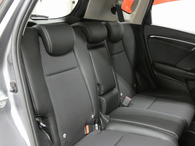 HONDA FIT HYBRID 4WD 2018