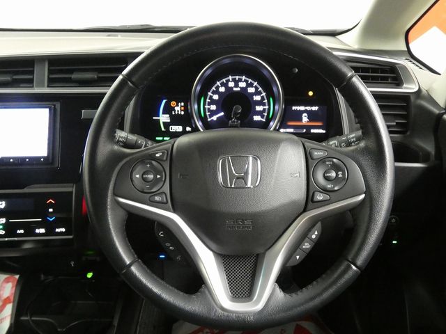 HONDA FIT HYBRID 4WD 2018