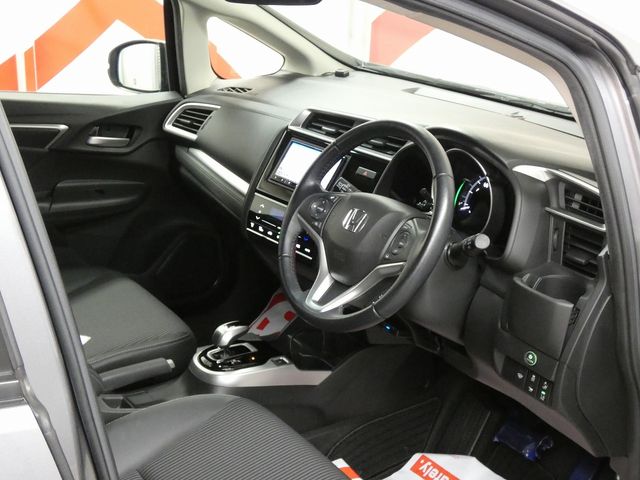 HONDA FIT HYBRID 4WD 2018
