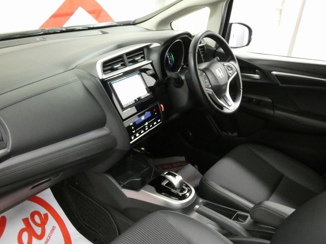 HONDA FIT HYBRID 4WD 2018