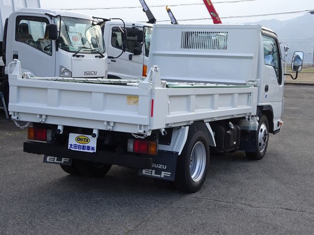 ISUZU ELF 2017