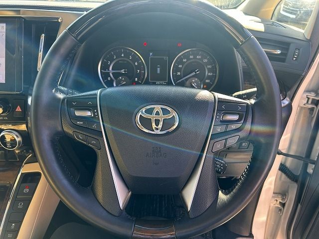 TOYOTA VELLFIRE 2020