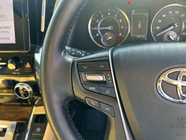 TOYOTA VELLFIRE 2020