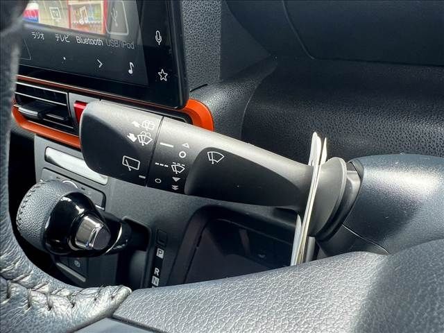 DAIHATSU TANTO FAN CROSS 2023