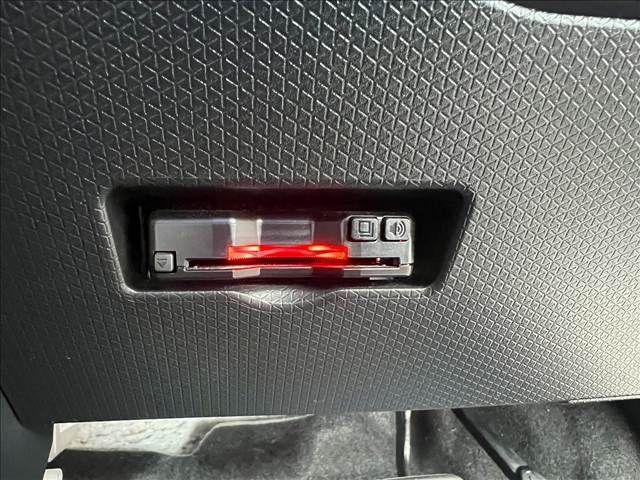 DAIHATSU TANTO FAN CROSS 2023