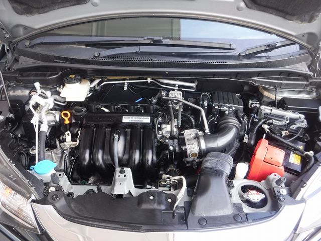 HONDA FIT HYBRID 2017