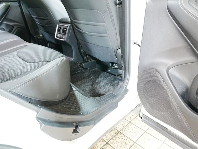 SUBARU FORESTER 2018