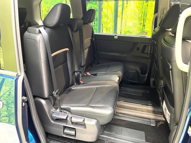 NISSAN SERENA  WG 2023