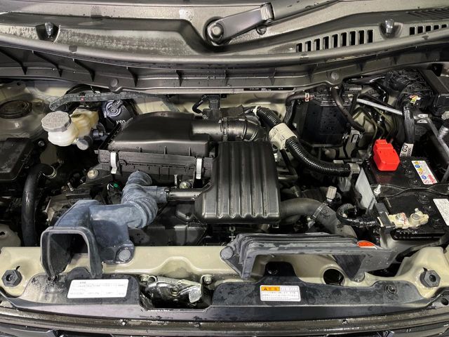 SUZUKI Spacia BASE 4WD 2024