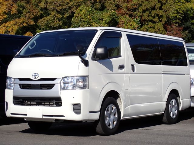 TOYOTA HIACE van 2WD 2020