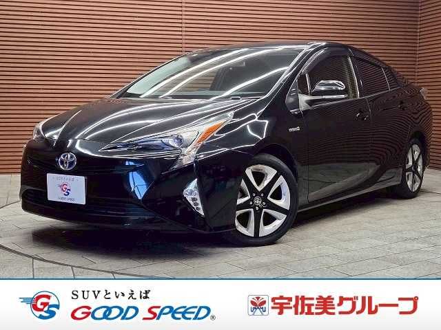 TOYOTA PRIUS 2016