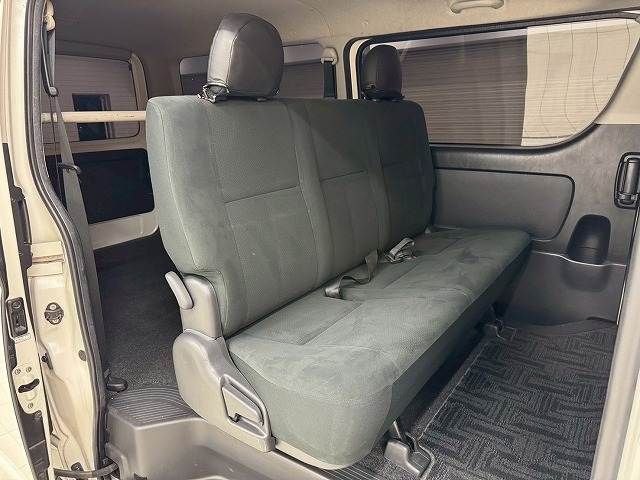 TOYOTA HIACE van 2WD 2018