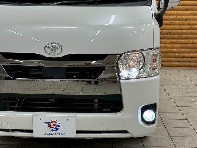 TOYOTA HIACE van 2WD 2018