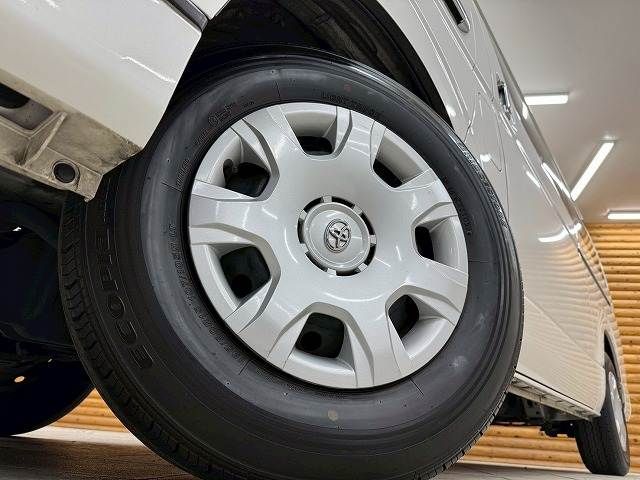 TOYOTA HIACE van 2WD 2018