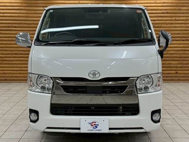 TOYOTA HIACE van 2WD 2018