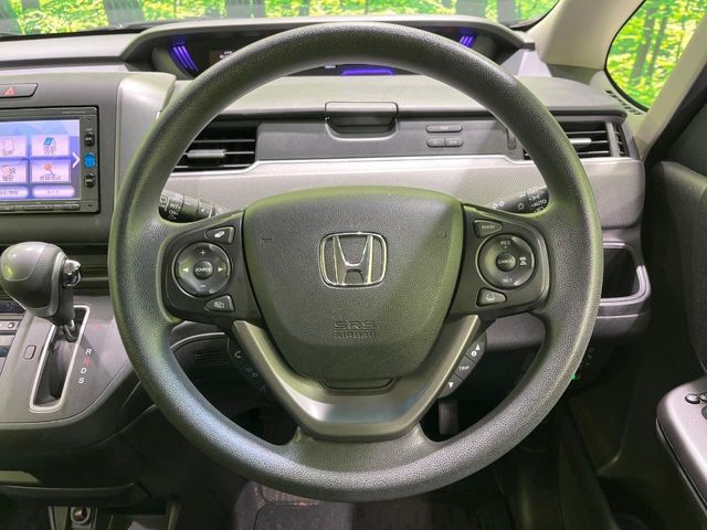 HONDA FREED plus 2017