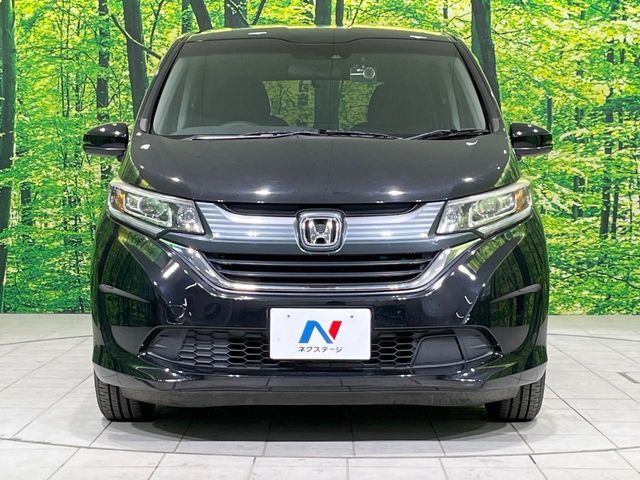 HONDA FREED plus 2017