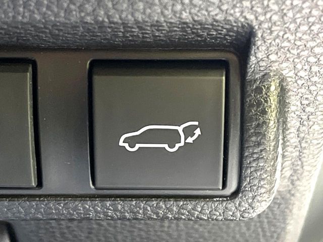 TOYOTA COROLLA CROSS HYBRID 2024